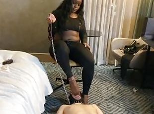 ébène, interracial, bdsm, belle-femme-ronde, pieds, fétiche, bâillonnement, domination, femme-dominatrice, sucer