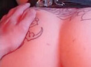 pecorina, amatoriali, pompini, eruzioni-di-sperma, hardcore, pov, emo, brunette, tatuaggi