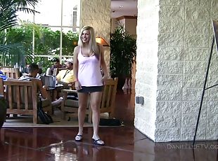 tate-mari, masturbare-masturbation, in-afara, public, naturala, aiurita, solo, realitate, sutien, tocuri-inalte