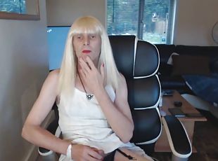 Maykl bremli dirty crossdresser