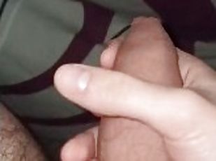 masturbation, amateur, ejaculation-sur-le-corps, branlette, secousses, ejaculation, solo