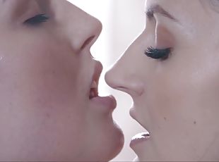 Babes Lovita Fate And Tiny Tina - lesbian erotic art sex with kissi...