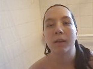 kąpiel, amatorskie, prysznic, solo, brunetka, małe-cycki