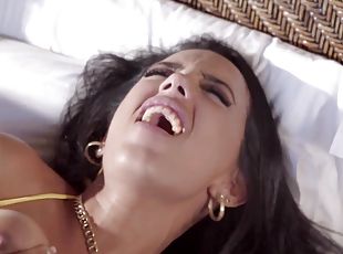 storatuttar, doggy-style, fitta-pussy, avsugning, cumshot, gigantisk-kuk, hardcore, latinska, deepthroat, slyna