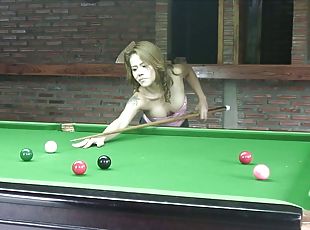 Sexy pool player shows off her great cock craving body