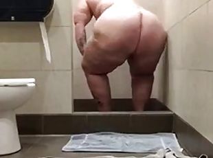 mandi, amatir, wanita-gemuk-yang-cantik, lucu, bokong, mandi-shower