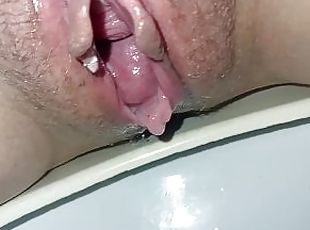 Public Hairy Upclose ???? creampie pussy+pissing ????