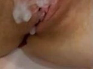 Step dad fucked and cum on my pussy while mom was in shower (amateu...