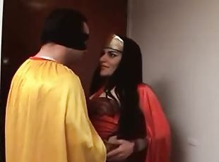 Robin and wonderwoman enjoy some hardcore fucking