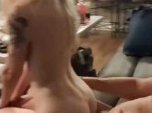 orgasme, amateur, ados, hardcore, blonde, petite, cow-girl, tatouage, dure, petits-seins