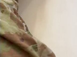 First piss-pee video! Watch while army specialist gets in a tub in ...