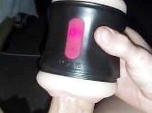 masturbation, chatte-pussy, amateur, ejaculation-sur-le-corps, jouet, maison, branlette, couple, point-de-vue, première-fois