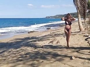 gros-nichons, masturbation, milf, jouet, plage, solo