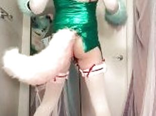 Wagging my Tail UwU. Merry Christmas. Furry Fursuit Femboy cosplayi...