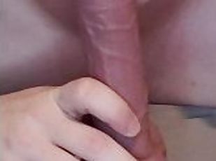 gros-nichons, orgie, amateur, fellation, jouet, branlette, salope, résille, gode, seins