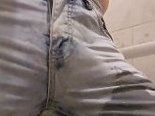 pisser, amateur, serrée, fétiche, solo, jeans, humide