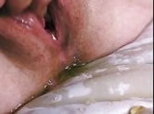 clitoris, imens-huge, orgasm, pasarica, tasnit, amatori, compilatie, pov, simpatica, fetish