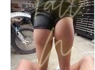 HORNY TEEN BENDS OVER & SHOWS OFF HER PERFECT ASS IN BOOTY SHORTS