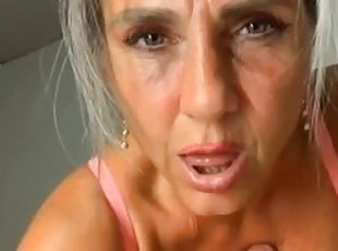 tettone, vulve-pelose, masturbarsi, amatoriali, pompini, mammine-mature, seghe, masturbazione, pov, culo