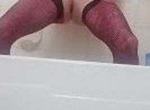 baignade, masturbation, amateur, gay, branlette, secousses, ejaculation, lingerie, fétiche, solo