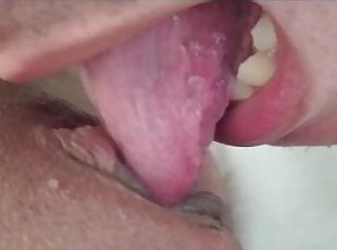 The doctor comes to examine me and ends up doing oral sex on my del...
