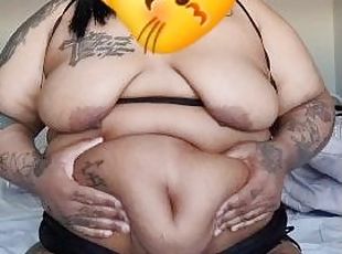 groß-titten, fett, dilettant, ebenholz, erotisch-mutti, mamma, fett-mutti, fetisch, allein, tattoo