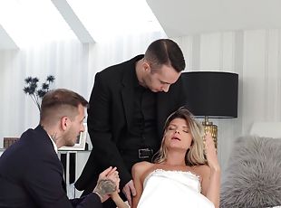 Thin beauty fucks on her wedding day for cash in surreal cuckold