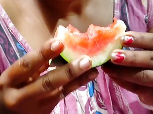 Water Mellon Housewife Watermelon Bali Bhabi!! Tormuj Khiye Boudi K...