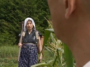 Captivating matured Asian dame getting smashed hardcore in corn pla...