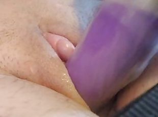 clitoris, masturbare-masturbation, pasarica, amatori, adolescenta, jucarie, futai, dildo, fetish, solo