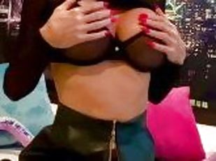 tetas-grandes, masturbación, coño-pussy, amateur, juguete, con-los-dedos, cachonda, rubia, tetas, a-solas