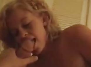 Homemade Couple With Blonde Giving Blowjob and Fucked