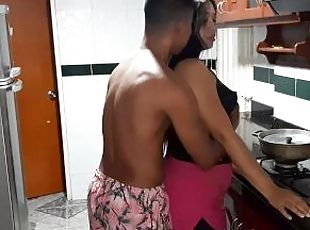 masturbare-masturbation, batran, pasarica, amatori, matura, muie, milf, latina, mama, adanc-in-gat