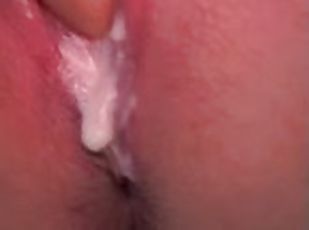 orgasme, chatte-pussy, amateur, ejaculation-interne, point-de-vue, serrée, chevauchement, gode, solo, gros-plan