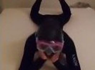 Wetsuit vibed with pink mask and fins