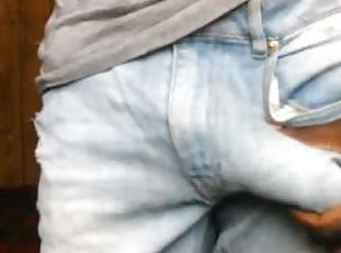 AFRICAN AMATEUR HUGE COCK WITH VEINS MASTURBATING???? HUGE CUM