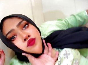 Fucking A Beautiful Hot Maid In Saudi Arabia! (Ep.02)
