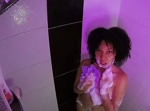 mandi, gambarvideo-porno-secara-eksplisit-dan-intens, mandi-shower, seorang-diri