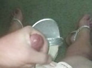 amateur, ejaculation-sur-le-corps, branlette, ejaculation, solo