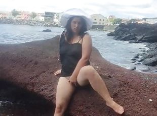 Curvy Lady Dresses up in Sexy Clothes, Masturbates on the Beach and...