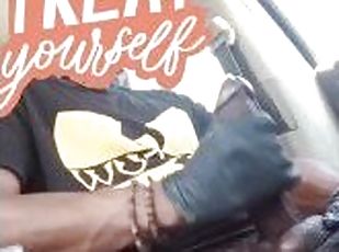 Chocolate Boy Wonder aka Carolina Cock masturbates in his car. SUBS...