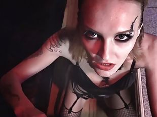 Horror Porn 34: House of Freaks: Double Pussy Beauty