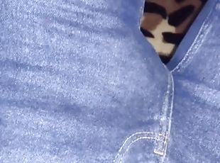 Sammie crossed slow pee in jeans