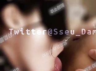 4831 Twitter OnlyFans Patting sseu Dam Serving with the mouth while...