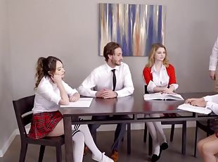 Ella Knox And Quinn Wilde Group Sex