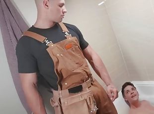 Straight jock banged by muscular plumber after bath