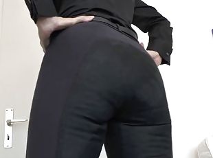 Pamper My Riding Pants Ass and Masturbate at the Same Time