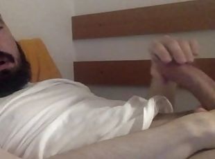 papa, amateur, ejaculation-sur-le-corps, énorme-bite, gay, branlette, horny, européenne, euro, solo