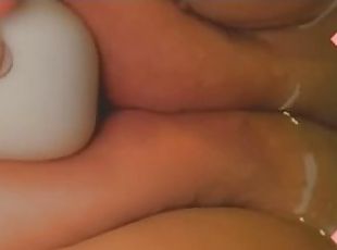 tetas-grandes, masturbación, orgasmo, meando, coño-pussy, amateur, hardcore, prieto, a-solas, blanca