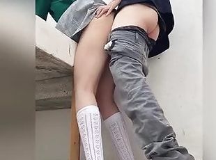 Primera Vez SEXO ANAL a mi Novia COLEGIALA en la ESCUELA! Nos Grabamos COGIENDO Atrás de los Salones